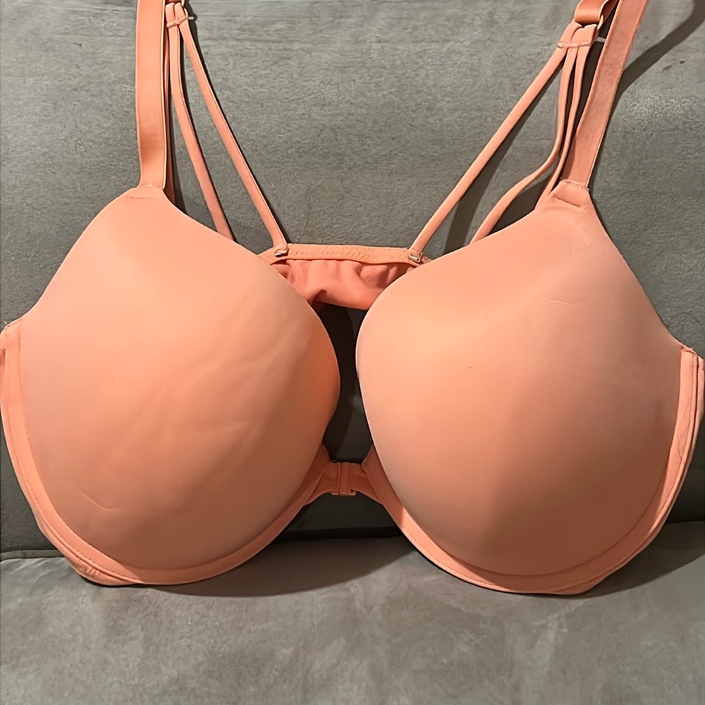 VS PINK Wear Everywhere Push-Up/Wear Bra